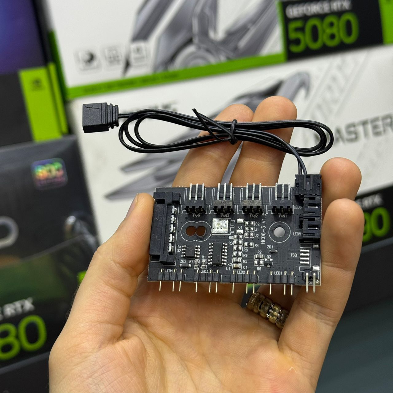 CONTROLLER ARGB HYBROK 5V 3PIN